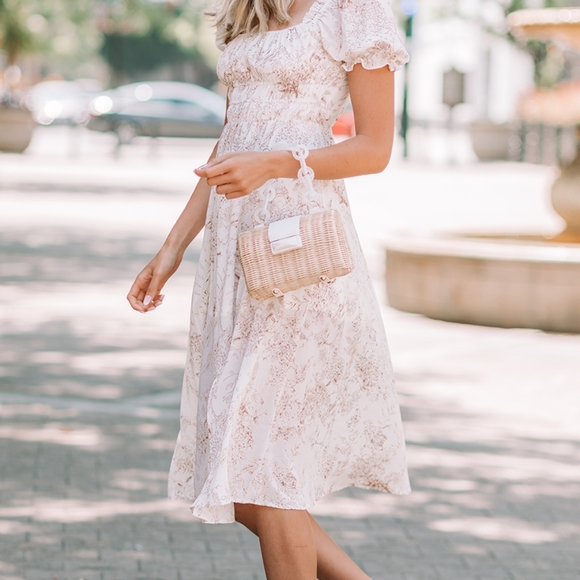 AMARYLLIS 💖Flirty Cottage Dress - Picture 3 of 10